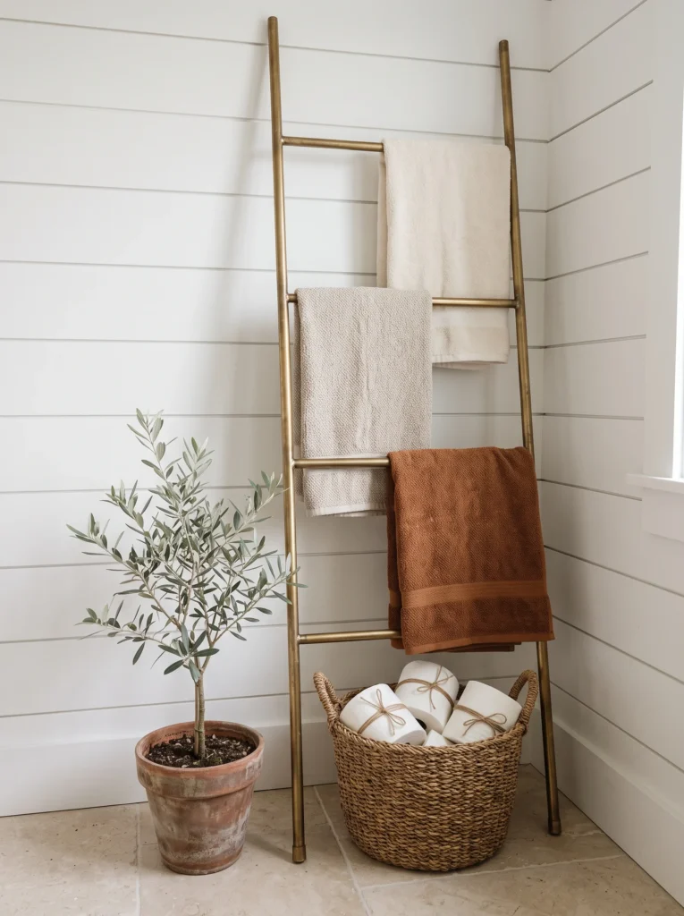 small bathroom decor ideas
